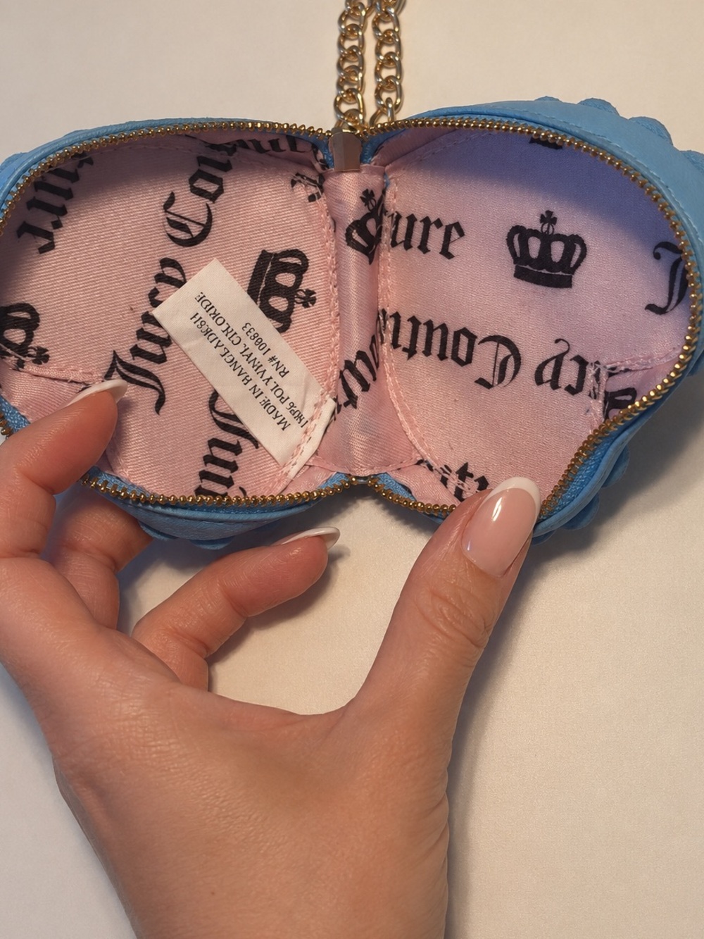 Juicy Couture Blue Heart Strawberry Coin Purse Keychain Charm Wallet - Picture 5 of 5